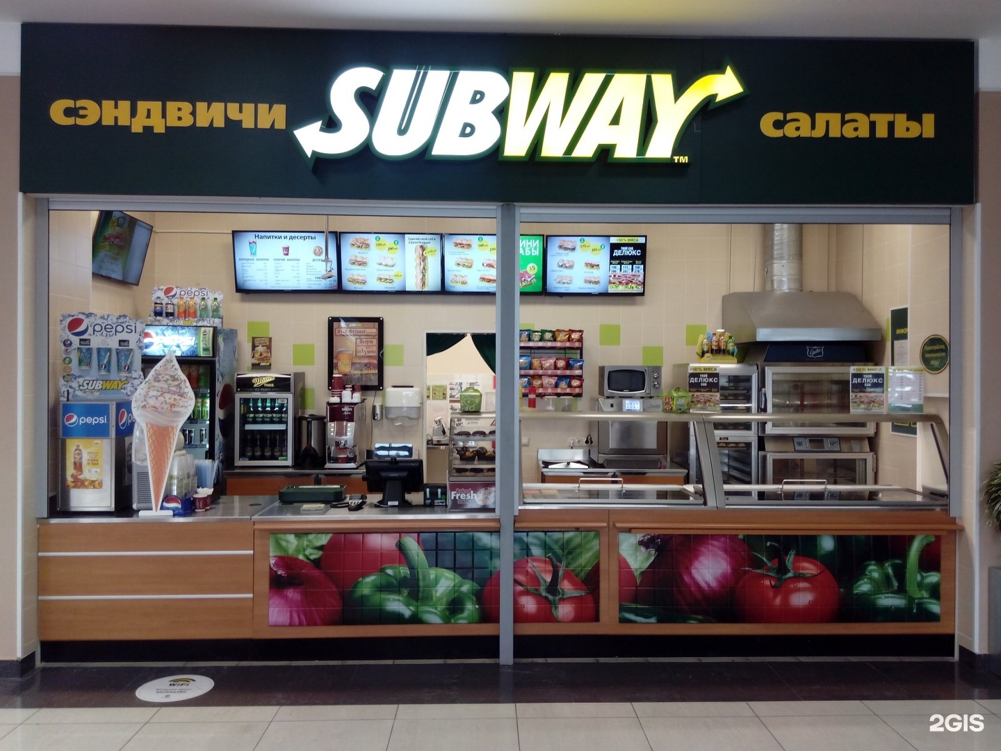 Сабвей чита. Subway Томск. Сабвей кафе. Subway ресторан. Сабвей кухня.