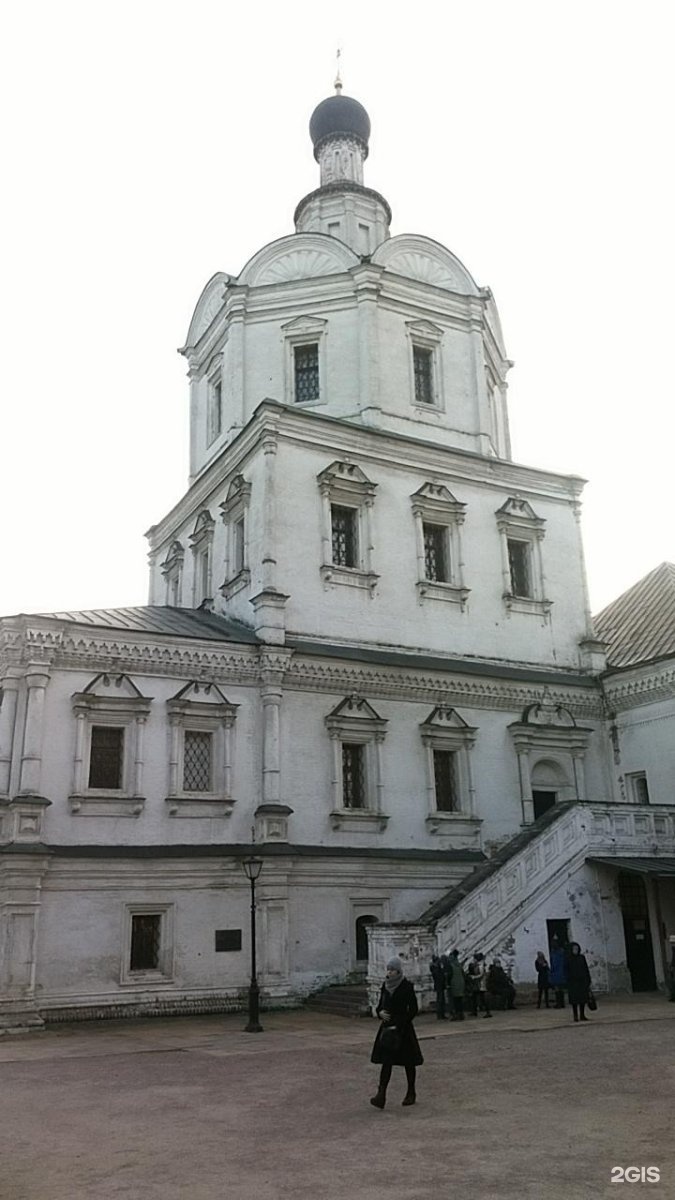 андроньевская площадь 10