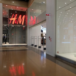 Фото от владельца H & M, сеть магазинов одежды