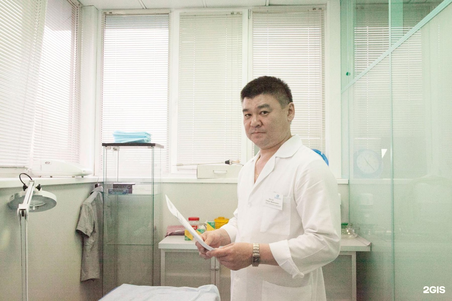 Медицинский центр 1 мая краснодар. Первая многопрофильная поликлиника тютуменкоа. Клиника красниклй гинекологи.