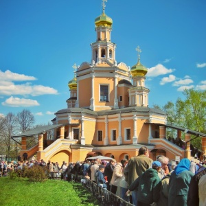 Фото от владельца Храм благоверных князей святых Бориса и Глеба в Зюзино