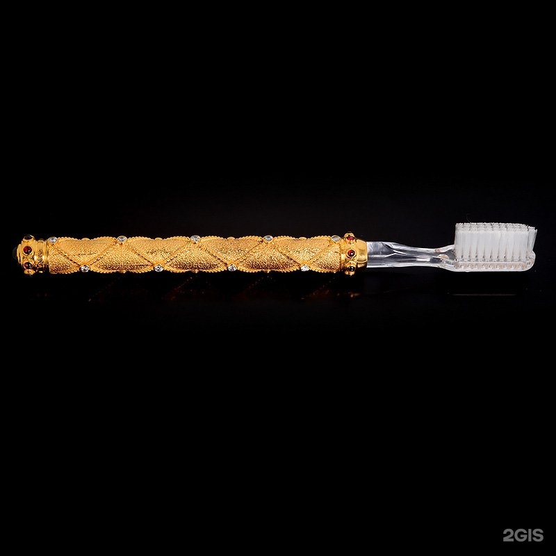 золотая зубная щетка. золотая щетка. зубная щетка золотое яблоко. золотая щетка. зубная шетка золотистая.