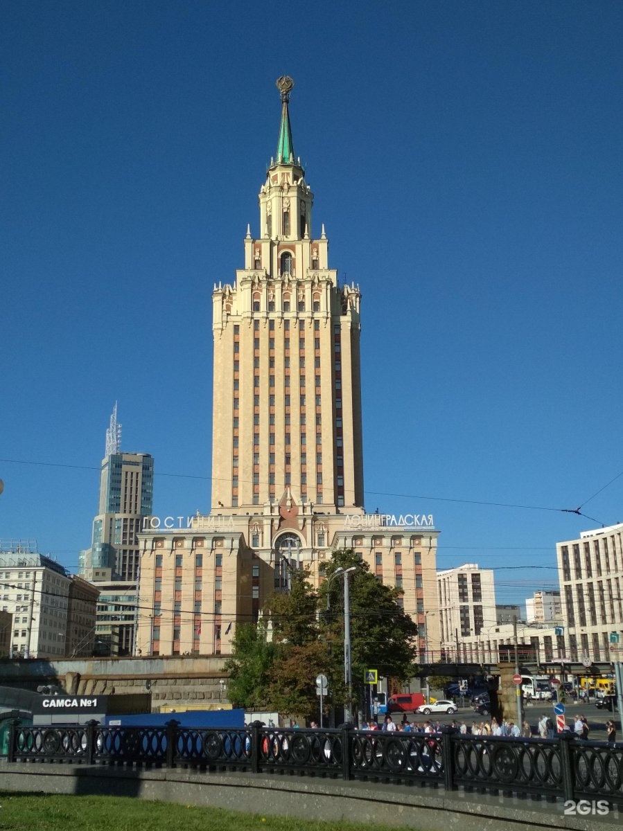 высотка ленинградская гостиница