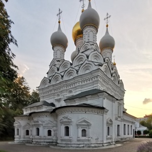 Фото от владельца Храм Святителя Николая Мирликийского в Пыжах