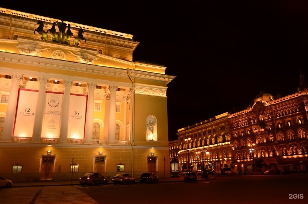 Площадь островского санкт петербург метро