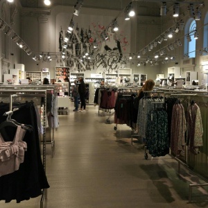 Фото от владельца H & M, сеть магазинов