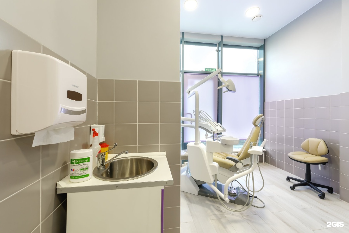 Aesthetic dental. Стоматология мебельная 19к2. Дентал клаб Тосно. Стоматология Тосно Ленина 3. Тосно Советская 9 а стоматология.