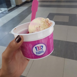 Фото от владельца Baskin Robbins, кафе-мороженое