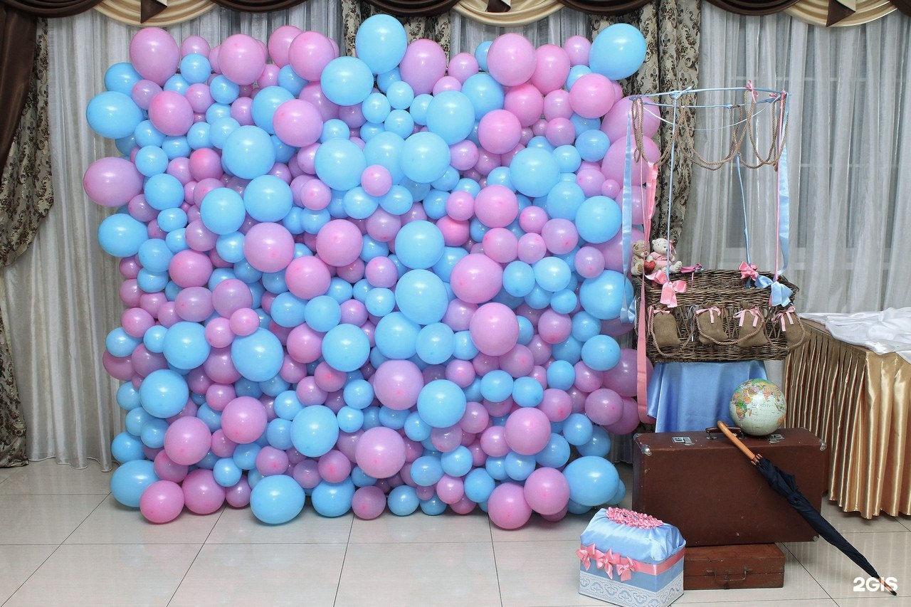 Фотозона с шарами. Украшение фотозоны шарами. Как соединять шары для фотозоны. Фотозона с розовыми шарами. Фотозона с шарами.