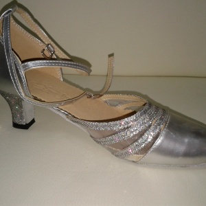 Фото от владельца Seniorita Linda, магазин обуви для танцев