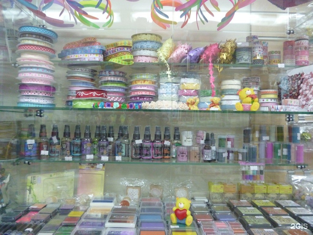 Искусница интернет магазин рукоделия. Галерея рукоделия москва. Ленинский проспект магазины рукоделия. Рукоделие химки. Магазин рукоделия в химках.