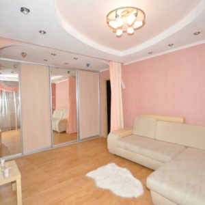 Фото от владельца YouRenta.ru, информационный сайт о квартирах посуточно в г. Липецке