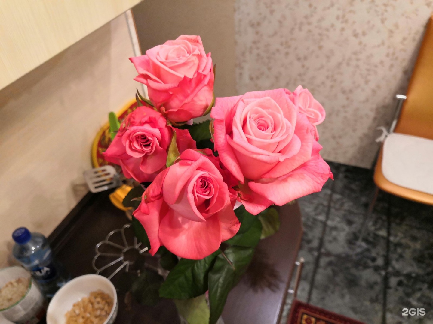 Купить розы в иваново. Розы 37 Иваново. Розы 37 Иваново улица 10 августа. Розы из салона Дидро.