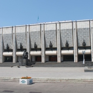 Фото от владельца Казахский государственный академический театр им. М. Ауэзова