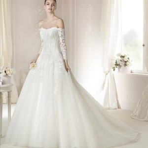 Фото от владельца BRIDE`S, салон свадебных и вечерних платьев