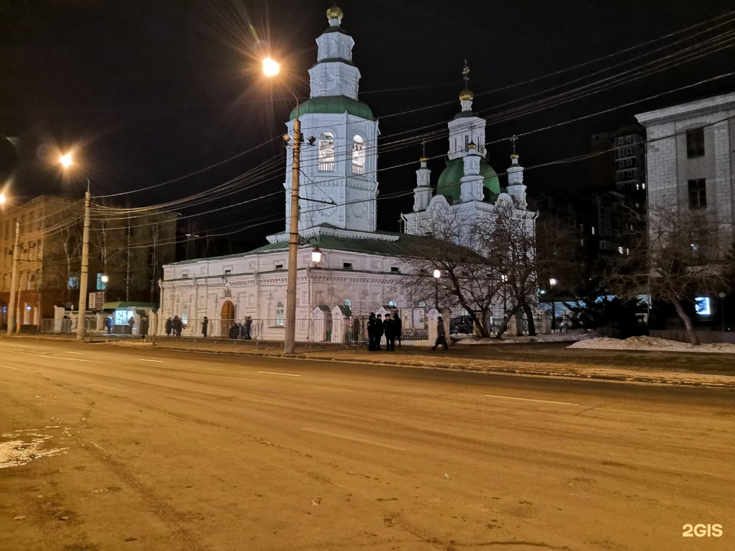 Покров красноярск. Покровская Церковь Красноярск. Красноярск собор на Сурикова. Сурикова 26 Красноярск. Церковь на улице Сурикова в Красноярске.