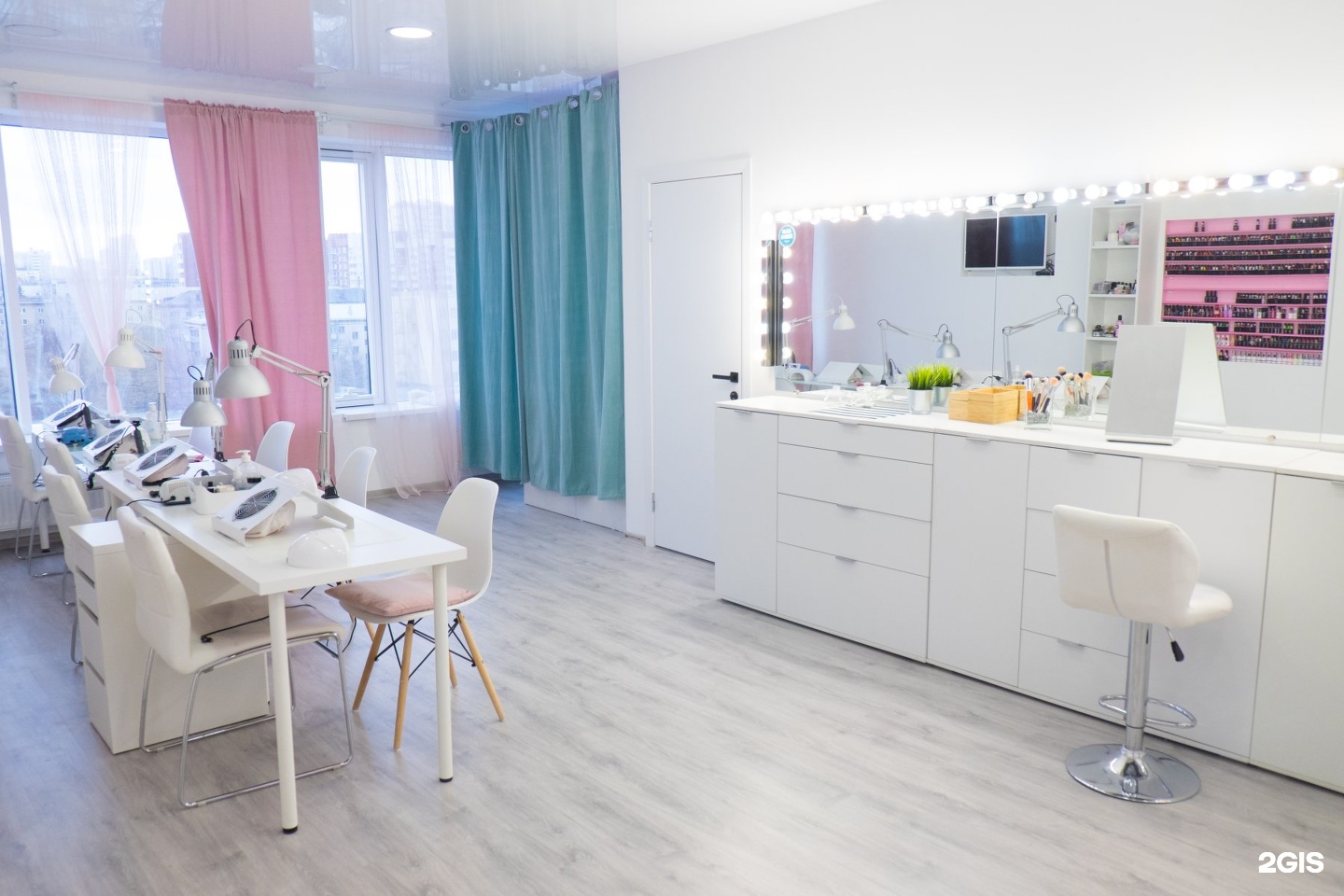 Mishka Beauty Lab, Екатеринбург. Студия Лаб. Бьюти Лаб Юрга. Laboratory студия.