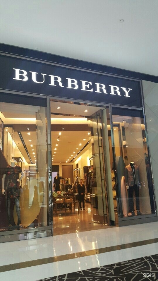 Burberry store outlet dubai mall