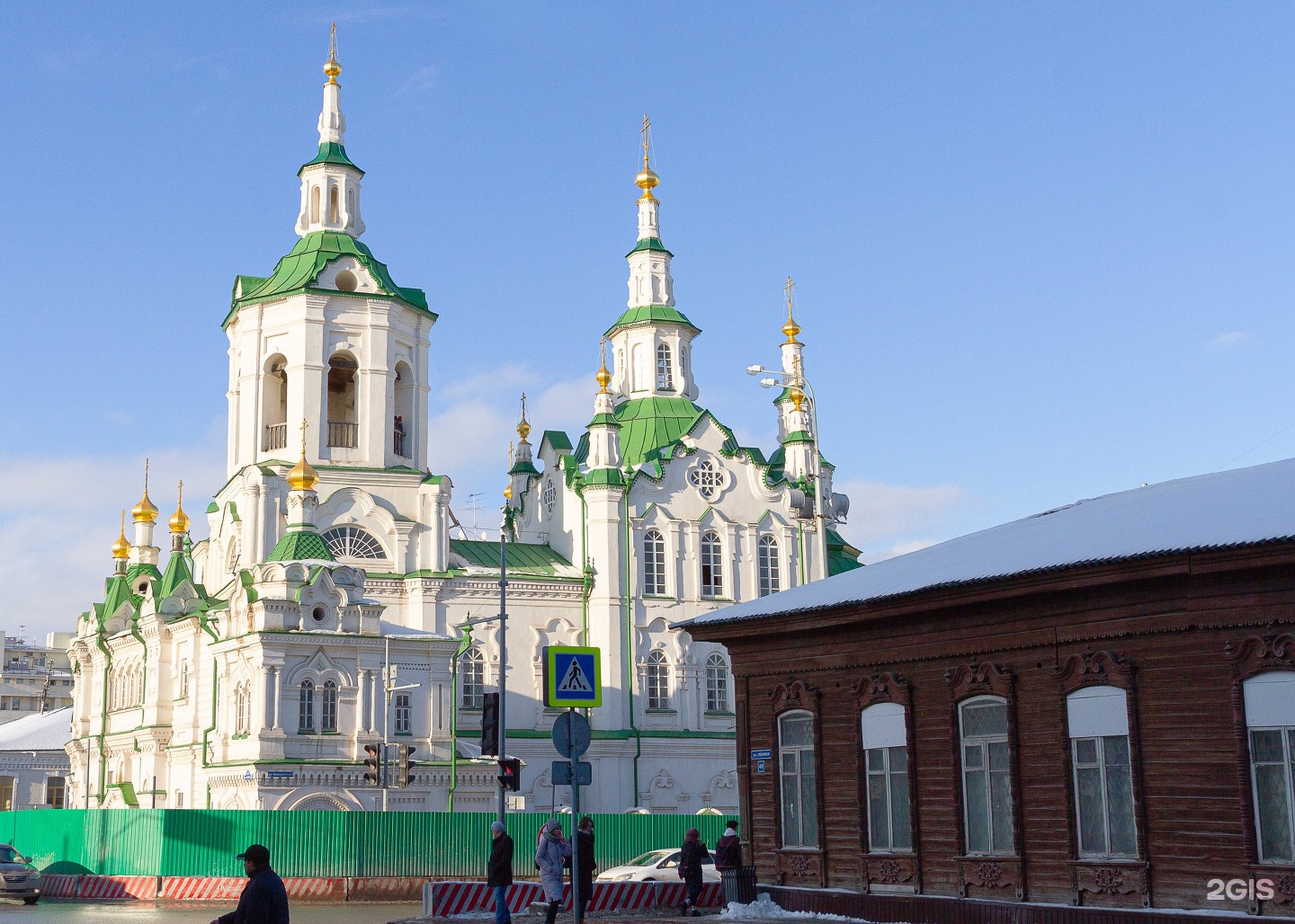 Храмы тюмени. Спасская Церковь Тюмень. Марриот Спасская Церковь Тюмень. Спасская Церковь Ленина, 43. Спасская Церковь Тюмень Транссиб.