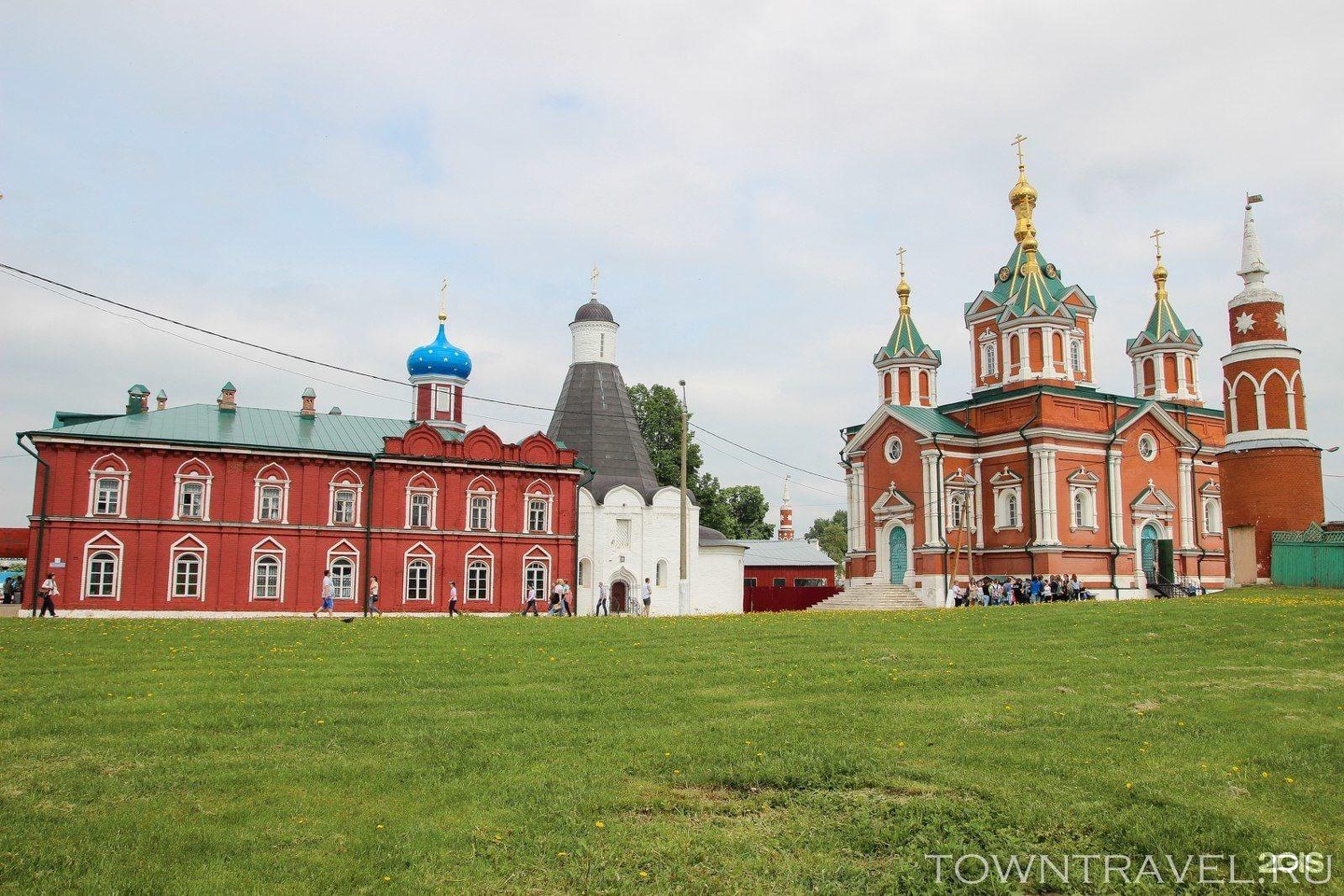 храмы коломенского кремля