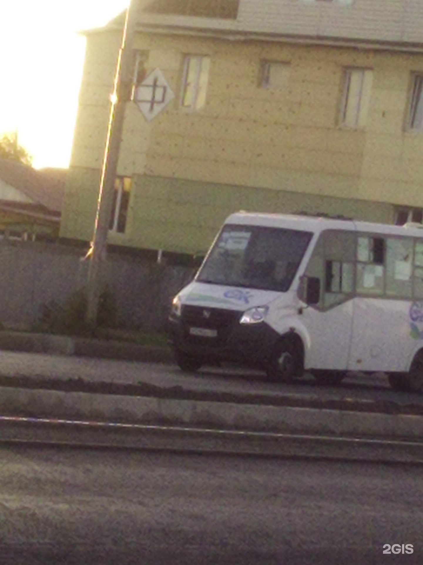 Маршрут 63 автобуса астрахань. 63 Автобус Омск. Маршрут 272 маршрутки Омск.