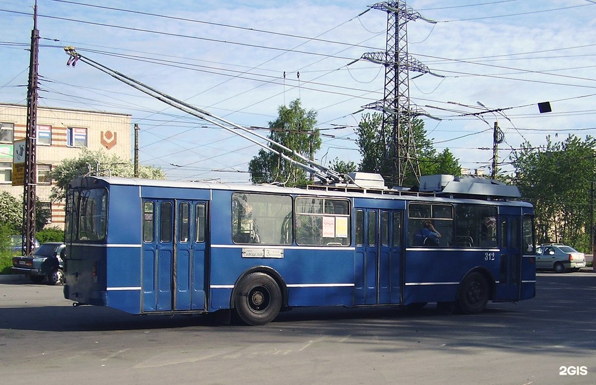 Троллейбус 3 4 5. Троллейбус 3 петрозаводск. петрозаводск 2002. списанные троллейбусы петрозаводска.
