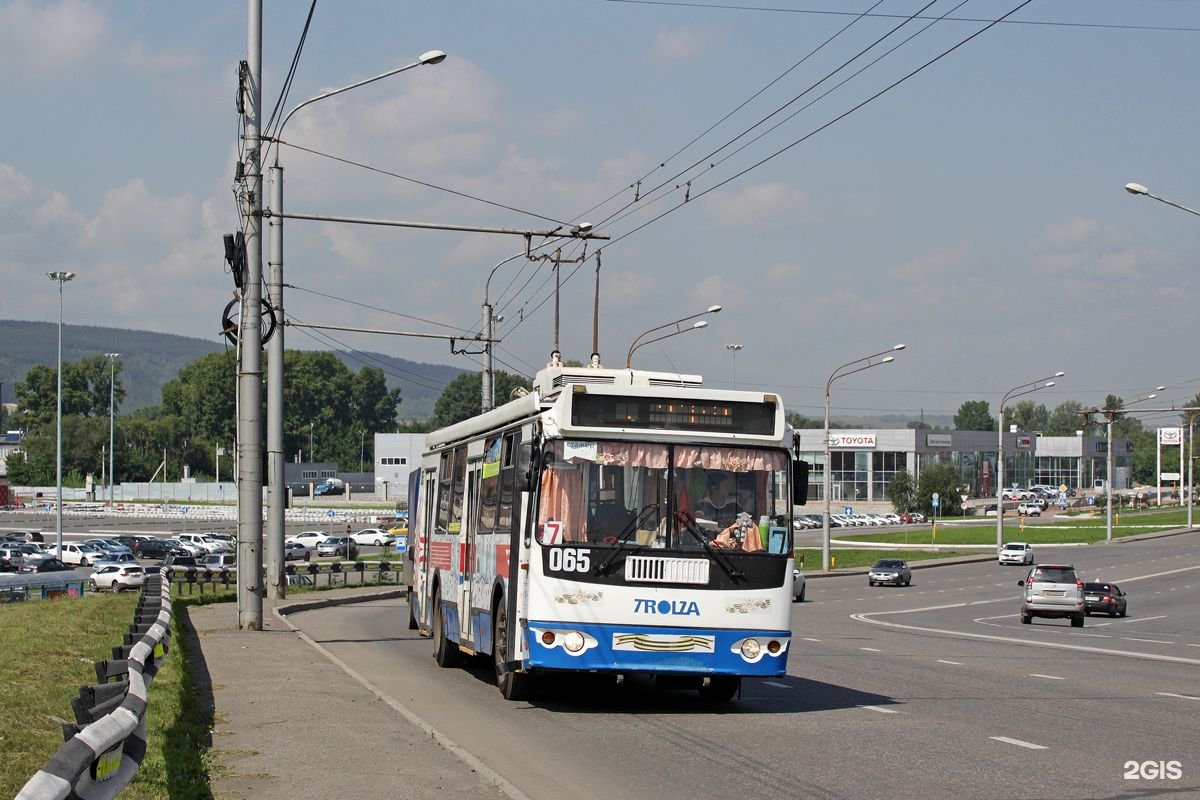 02. Троллейбус 7. Зиу 682. Троллейбус 7 новокузнецк. 682г-2110692.