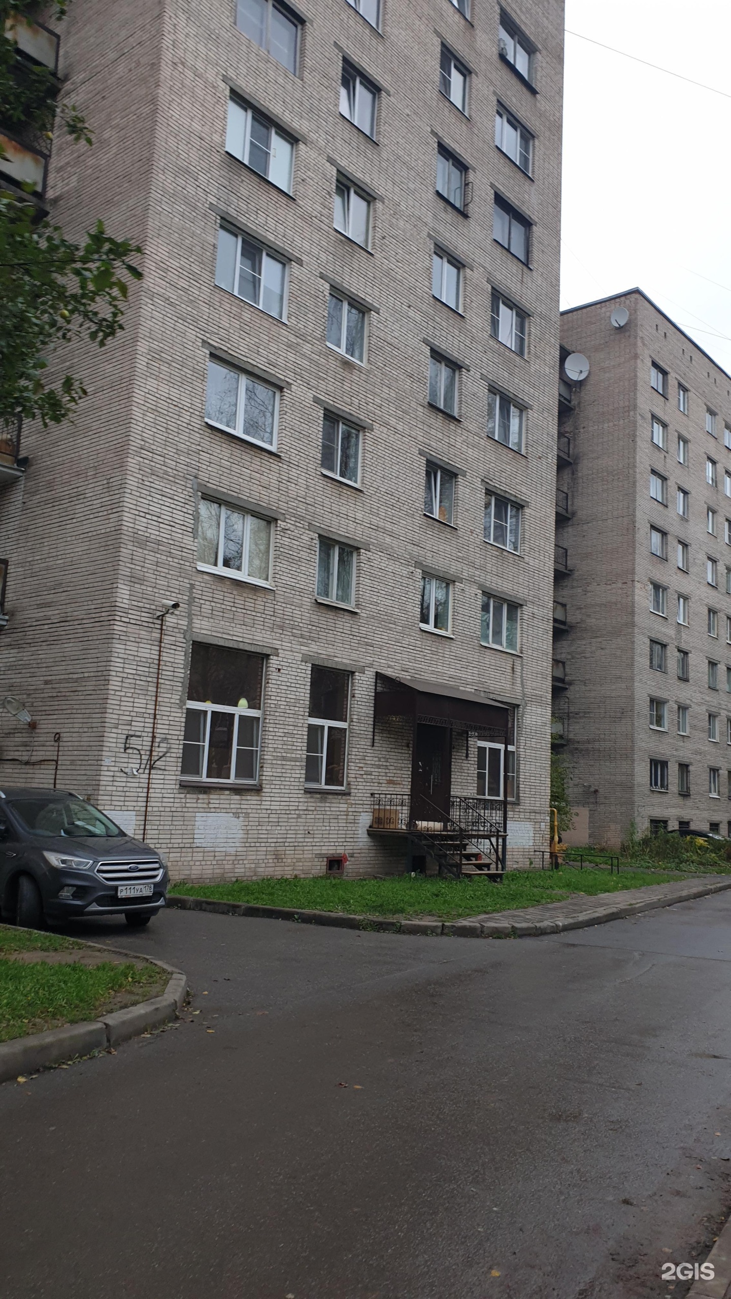 3, к. Ушинского 5к2. Снять комнату в санкт-петербурге ул. Ушинского 2 санкт петербург. Ушинского дом 2 корпус 1.