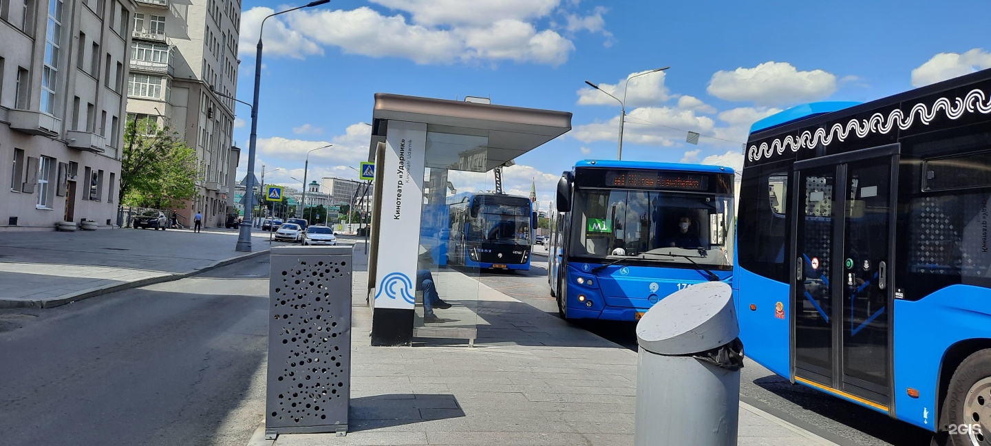 Автобус пл. Болотный транспорт. Болотная остановка Иркутск