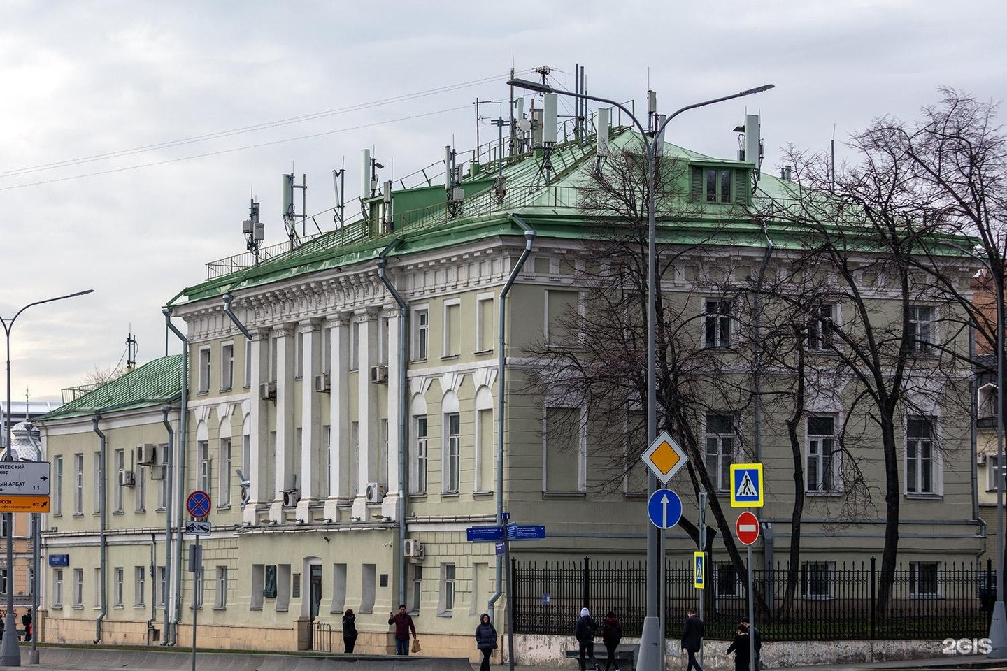 волхонка в москве