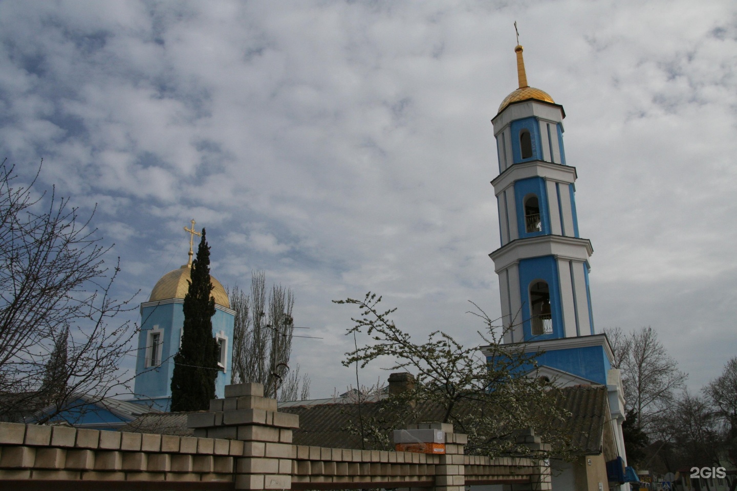 храм 12 апостолов в судаке