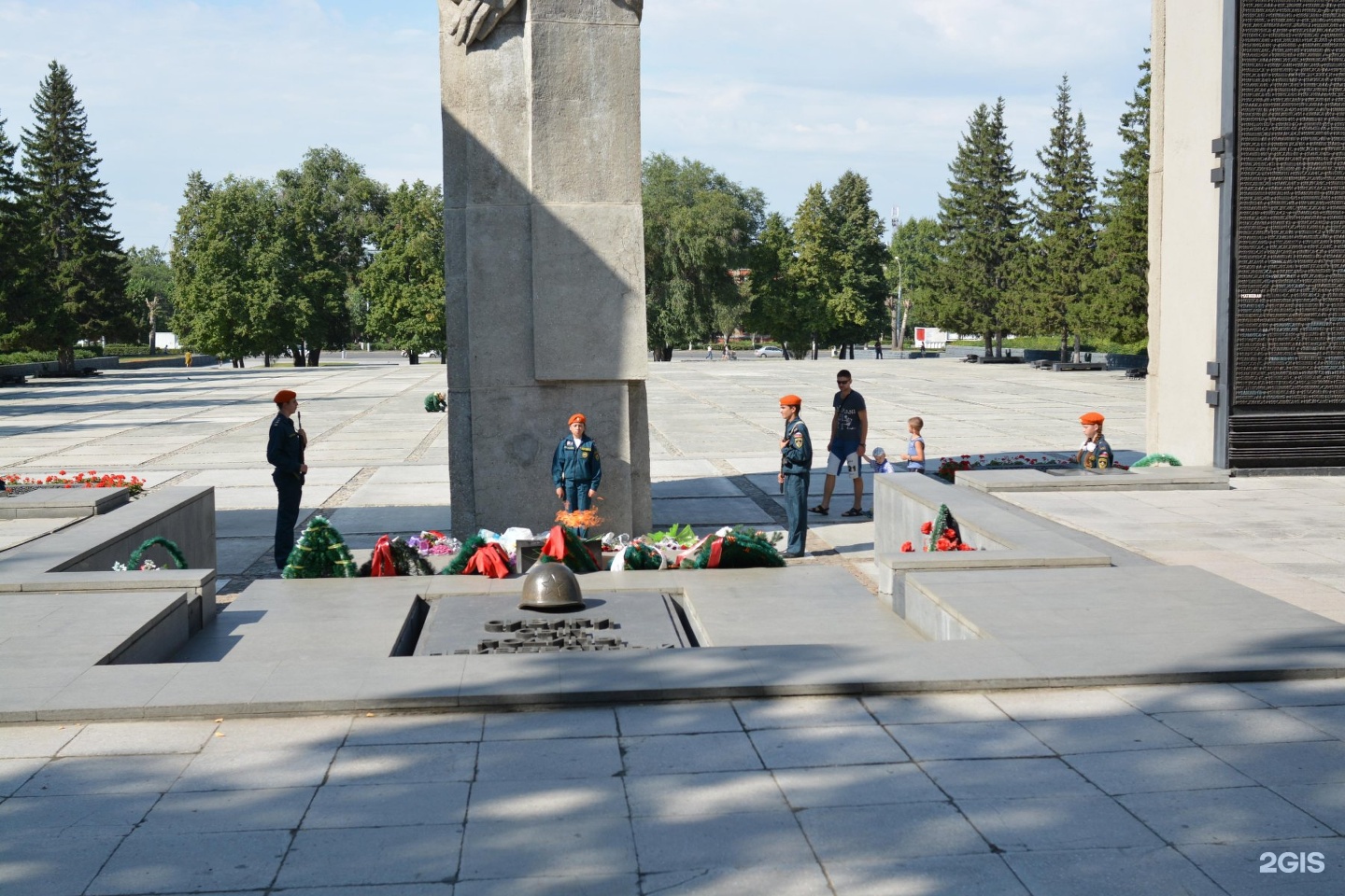 Монумент славы новосибирск рисунок