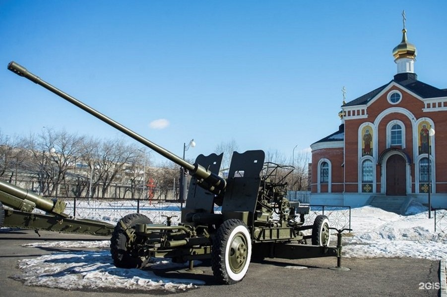 Курган техника. Курган музей военной техники. Матвеев Курган музей военной техники. Курган Военная техника. Аллея военной техники Бугуруслан.