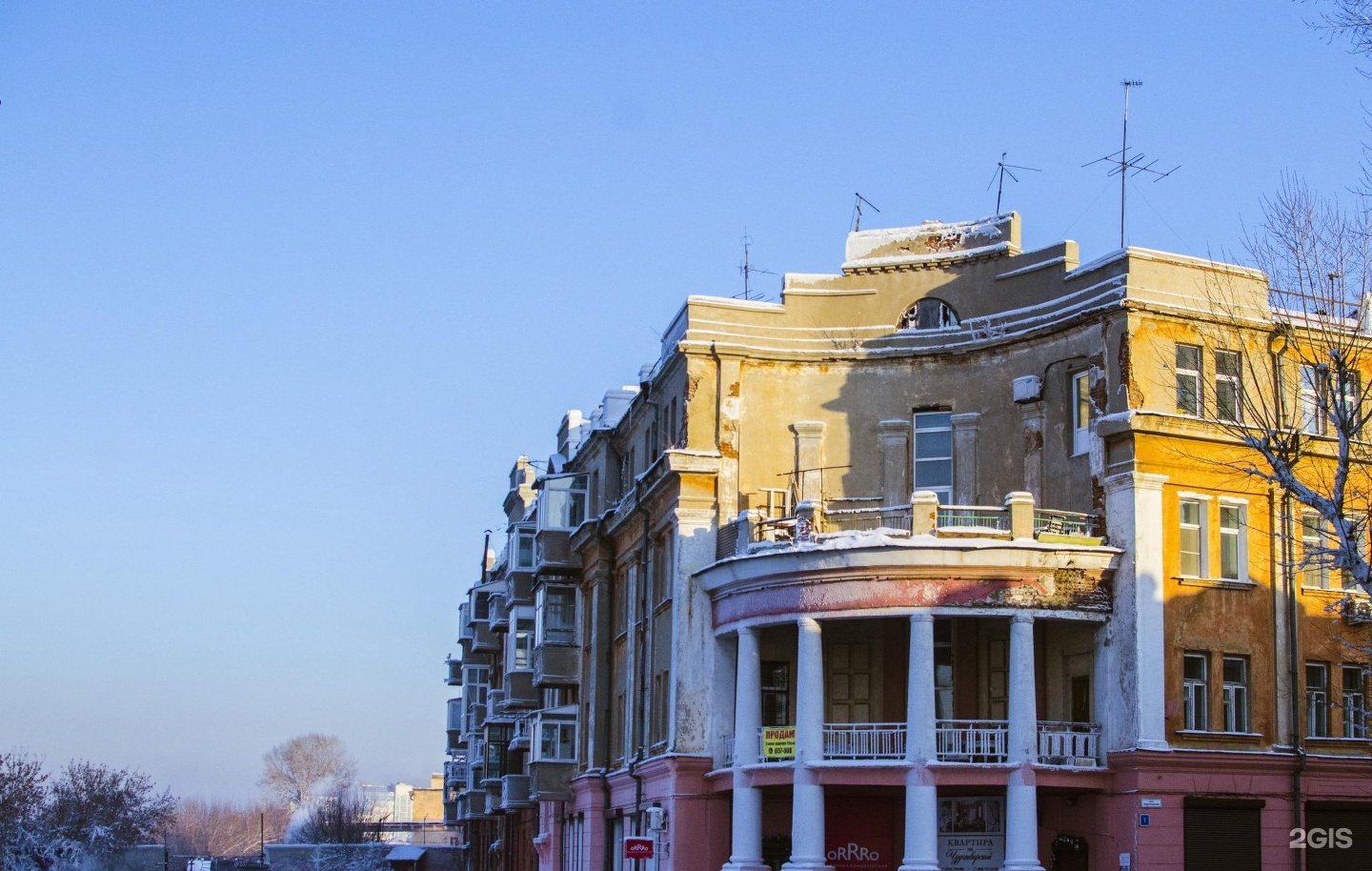 дом водников самара. чудотворскоая 1иркутск. , 2 иркутск. известные здания в волгограде. ставрополь, ул.