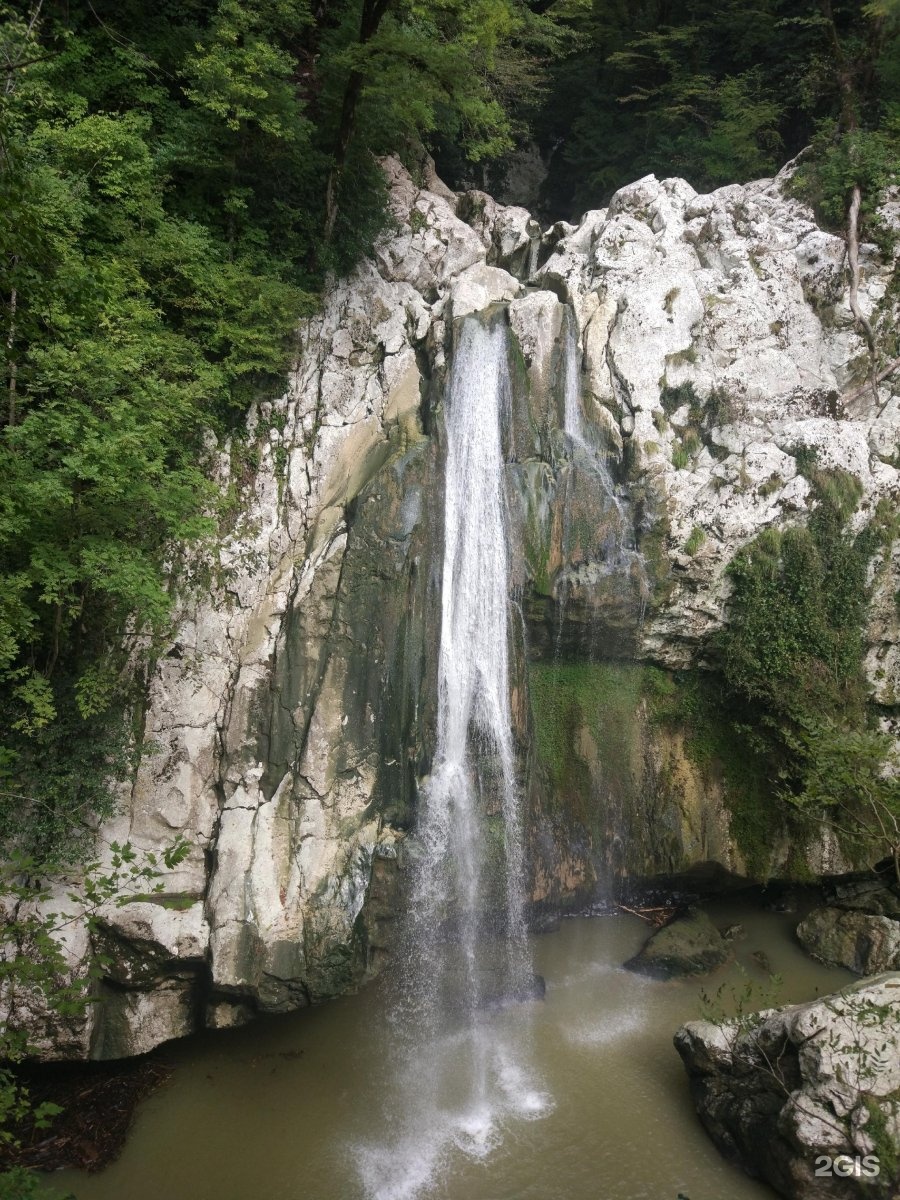 Фото водопадов краснодарского края. Агурский водопад Сочи. Агурские водопады Краснодарский край. Агурские водопады Хоста. Верхний Агурский водопад.