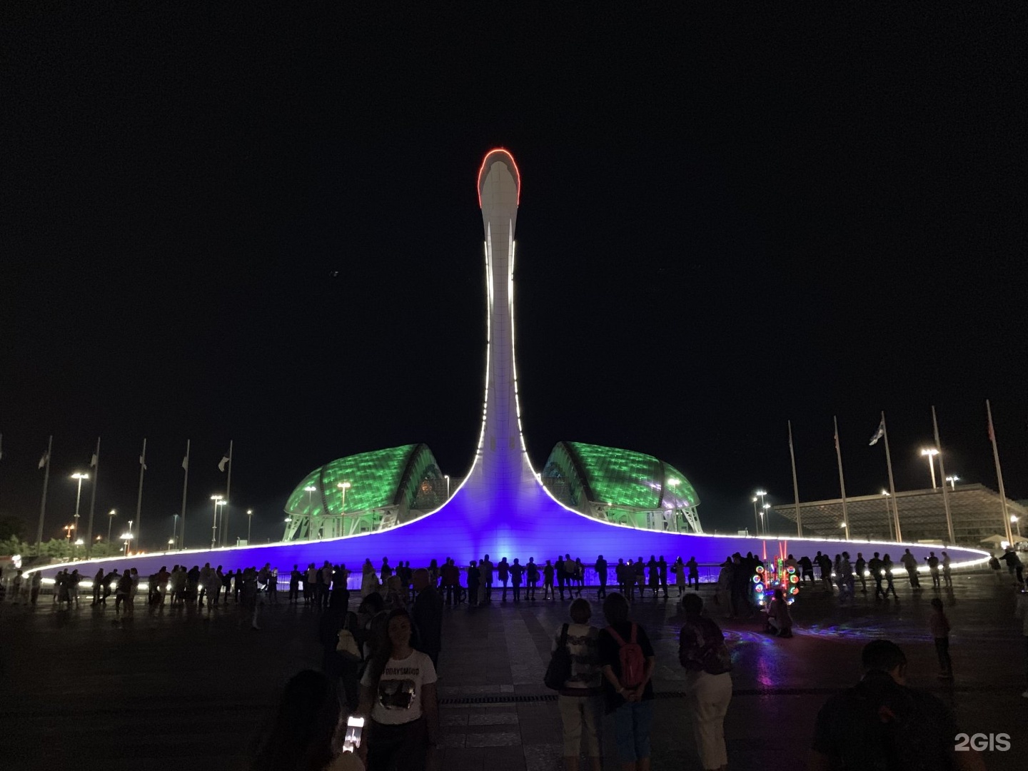 Олимпийский парк в Сочи чаша олимпийского огня