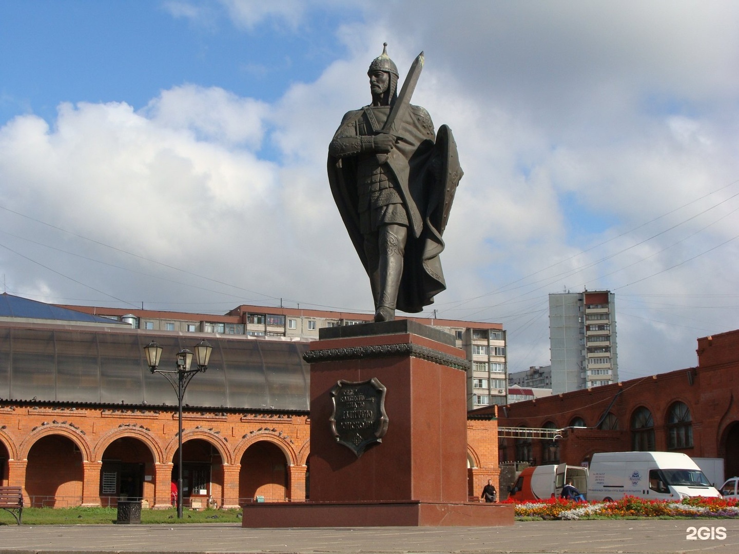 Памятник Дмитрию Донскому Дзержинский