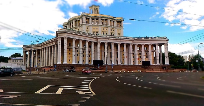Автор проекта театра советской армии 6 букв