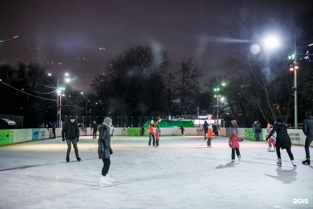 Каток парк красная пресня