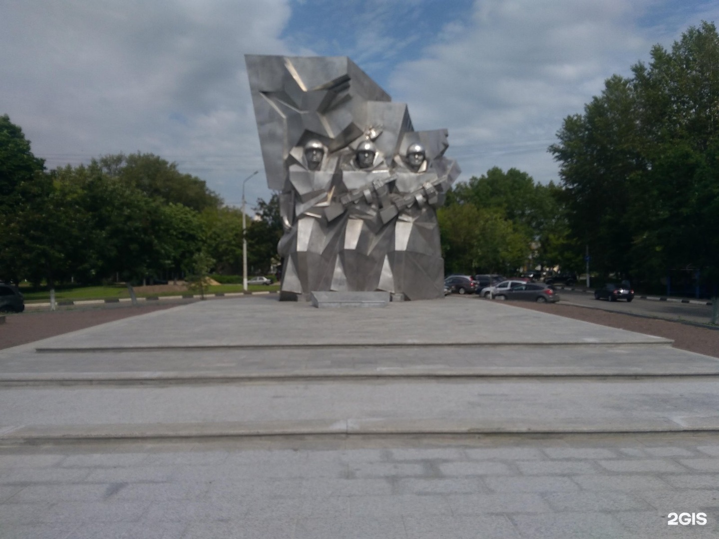 Памятник подольским курсантам подольск фото