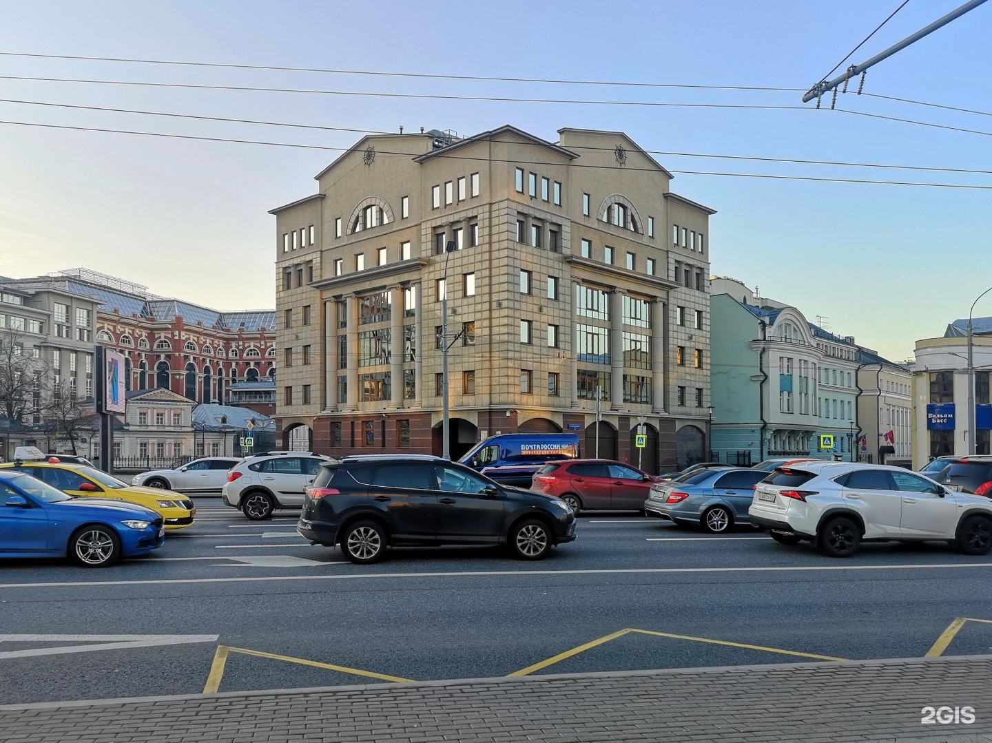 Улица большая Якиманка. Большая Якиманка Москва. Москва, ул. большая Якиманка, 9. Большая Якиманка дом 19.