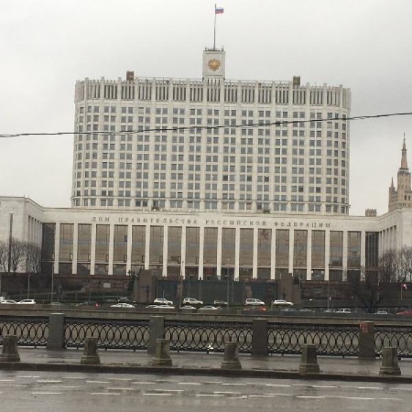 Дом правительства в москве фото