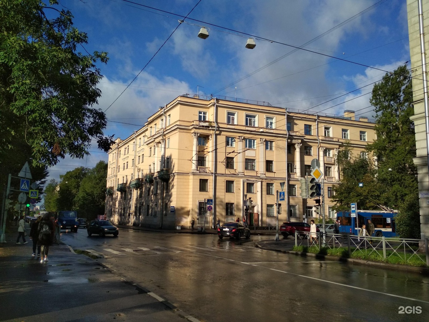 улица стахановцев санкт петербург