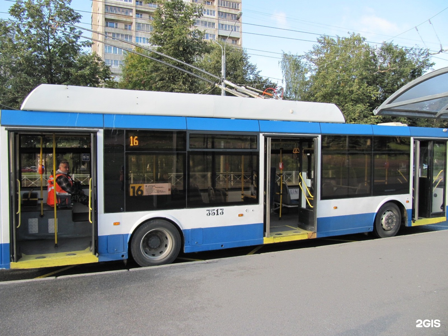 Остановки 35 троллейбуса. Троллейбус 16. Троллейбус 16 Санкт-Петербург 2022. Троллейбус 16 Москва. Троллейбус 16 Омск маршрут.