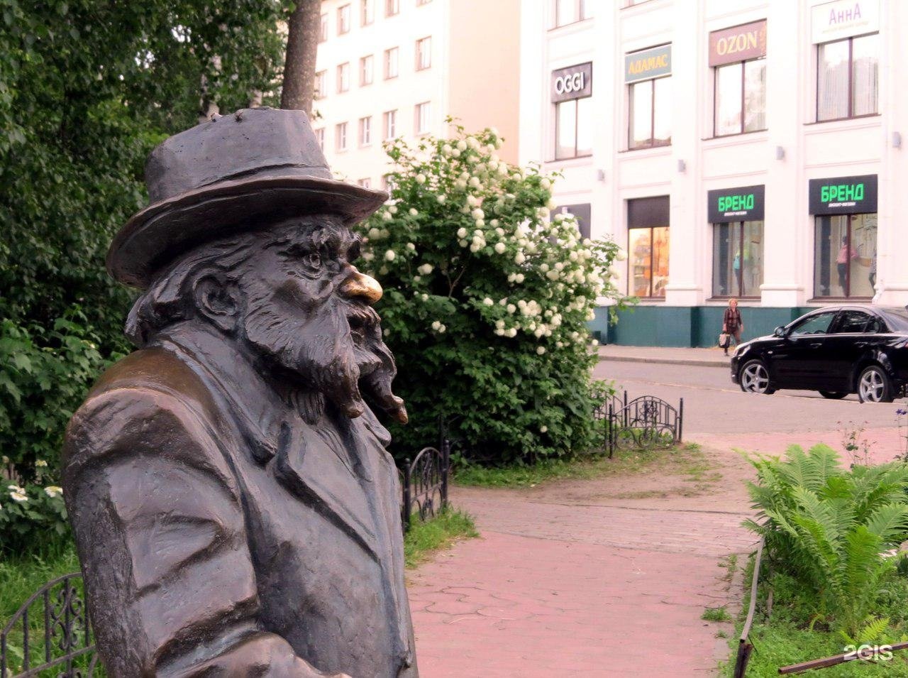Памятник писахову в архангельске. Памятник писателю Писахову в Архангельске. Писахов памятник в Архангельске. Степан Писахов памятник в Архангельске.