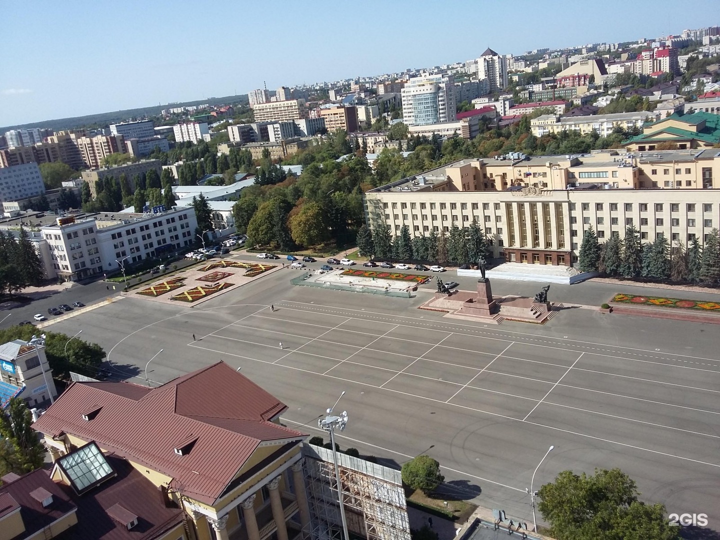 Площадь ставрополя. Площадь городская Ставрополя. Ставрополь самая большая площадь. Ставрополь площадь в центре фото. Ставрополь площадь буквы.