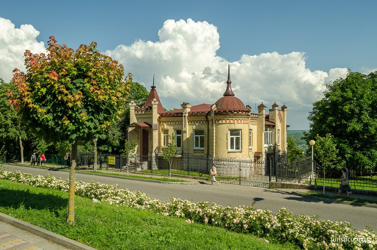 Бульвар гагарина пятигорск фото