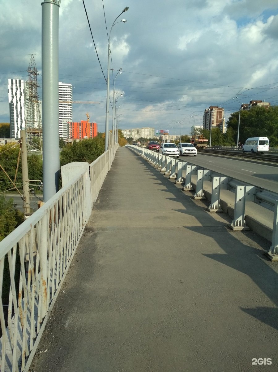 Расширяют мост. Путепровод. Эстакада на Московской Екатеринбург.