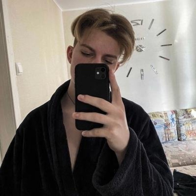 Blonde Teen Selfie Mirror Shot