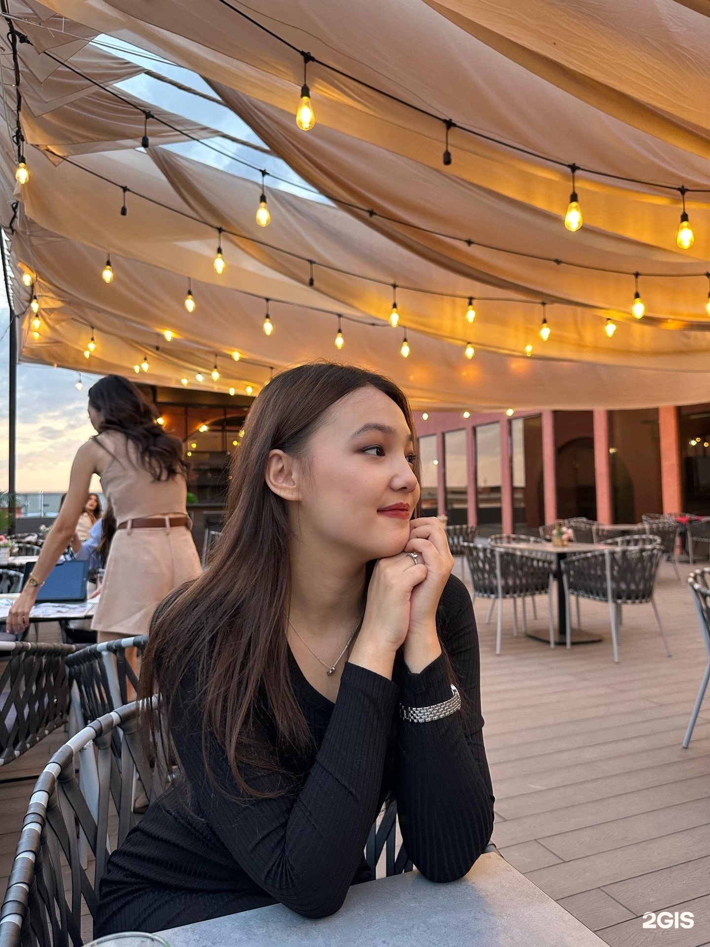 Сакура қосылған порно